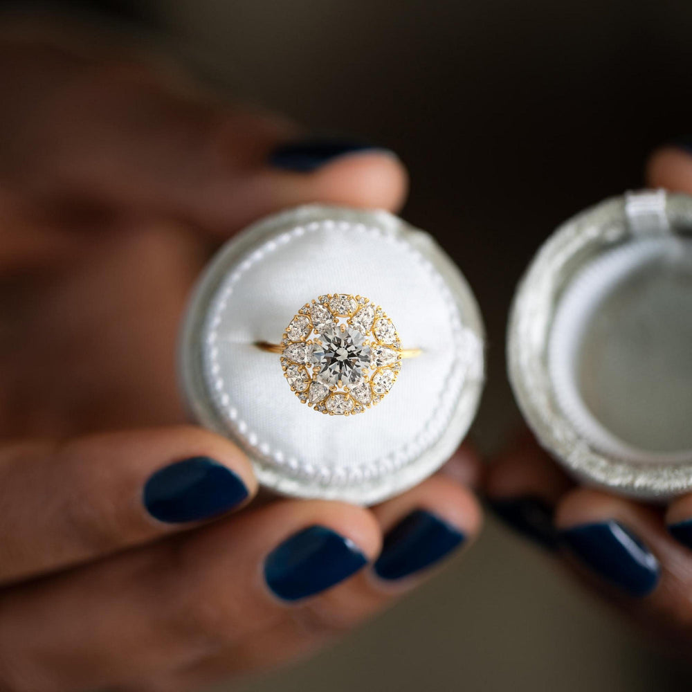 Round Brilliant Cut Diamond Engagement Rings for David Simson