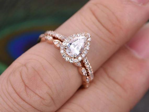 CT Pear Cut Halo Milgrain Style Moissanite Bridal Ring Set