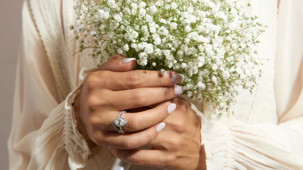 When is the Best Time to Buy an Engagement Ring?