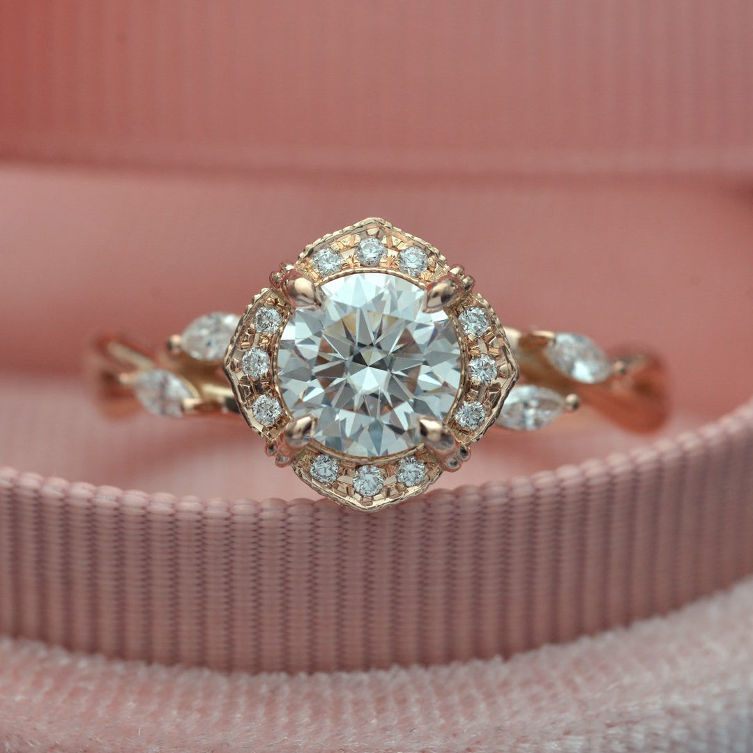 1.0CT Round Vintage Halo Moissanite Diamond Engagement Ring