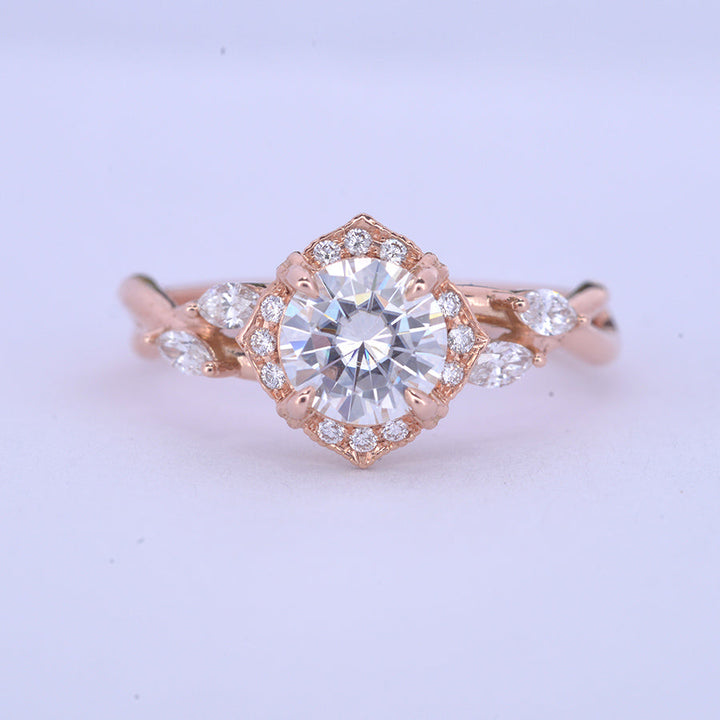 1.0CT Round Vintage Halo Moissanite Diamond Engagement Ring