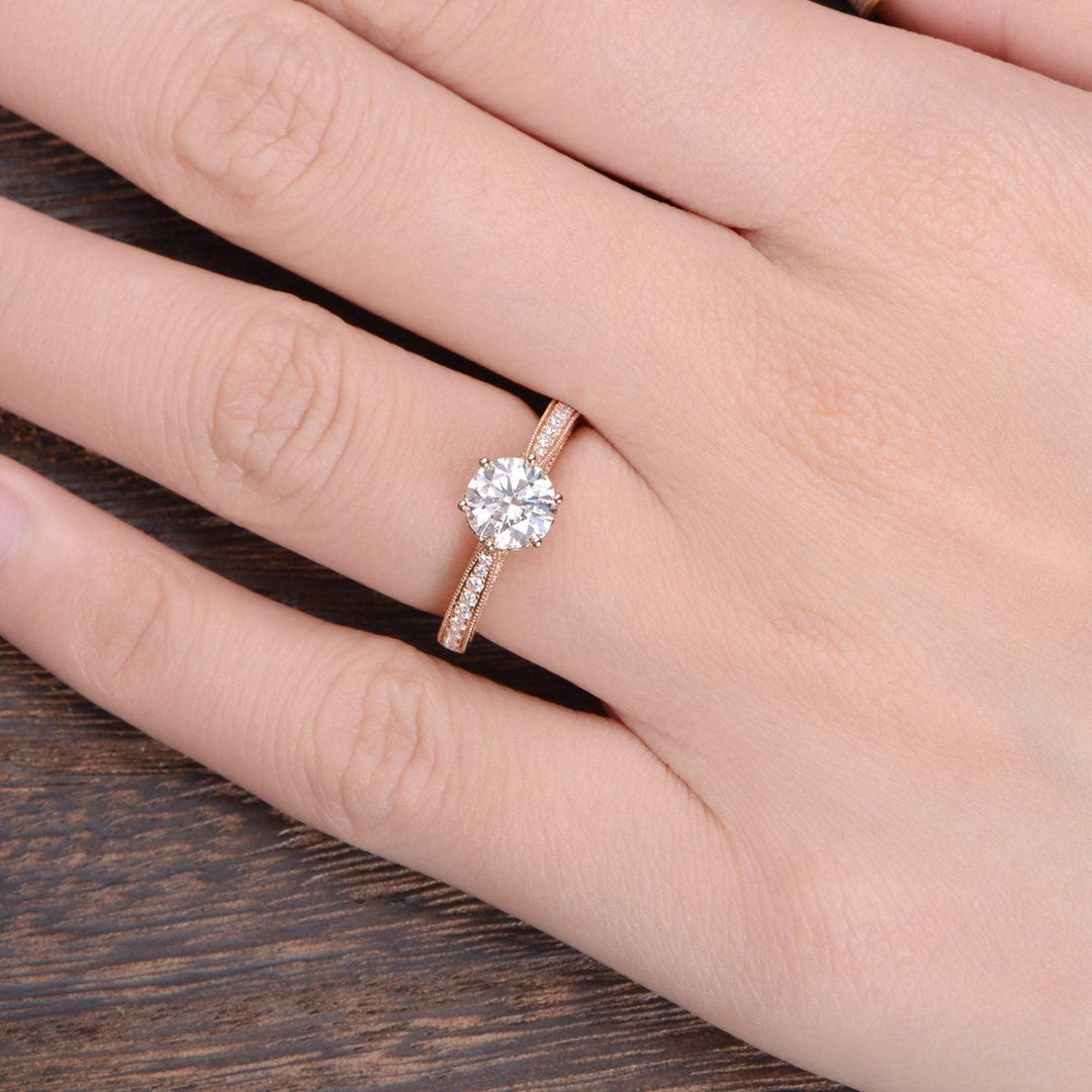 1.35CT Round Cut Solitaire Moissanite Diamond Engagement Ring