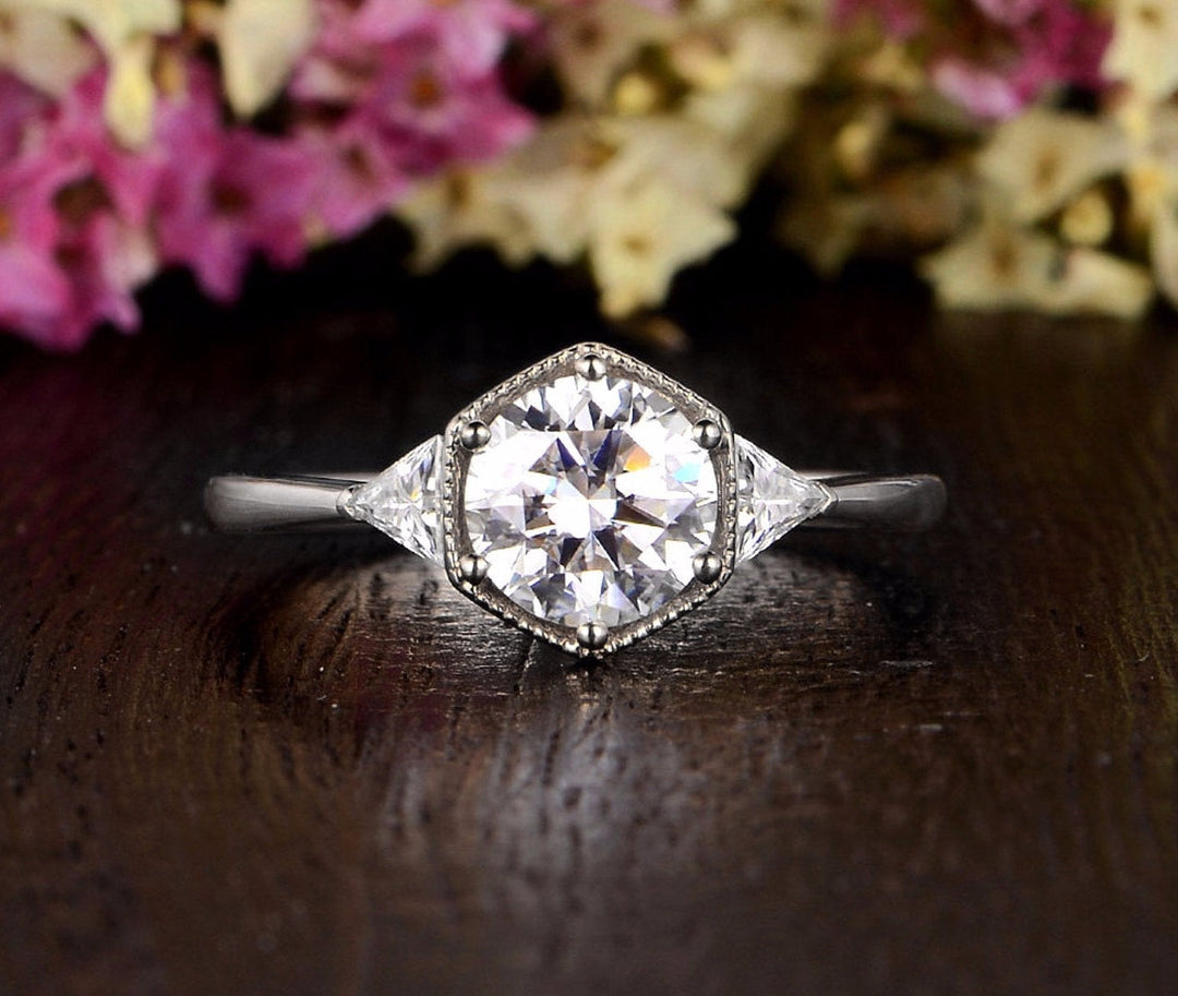 1.60CT Round Cut Three Stone Moissanite Diamond Engagement Ring