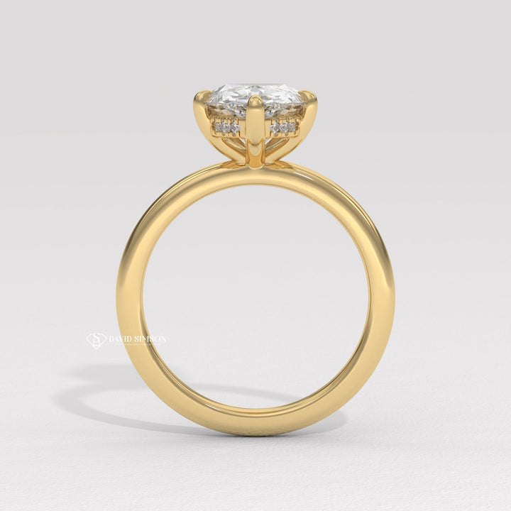 2.50CT-3.50CT Pear Moissanite Hidden Halo Diamond Engagement Ring