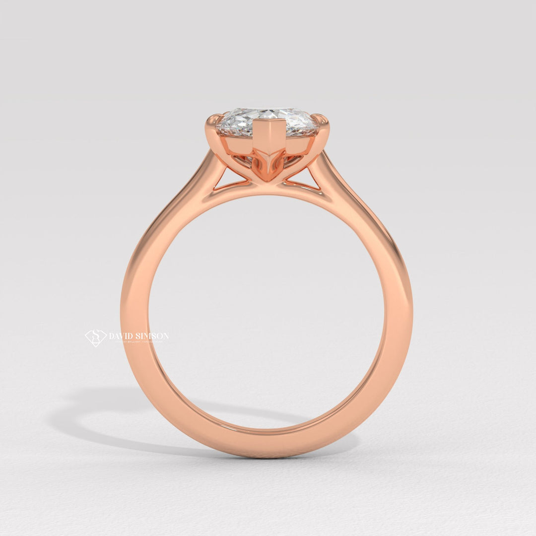 2.50CT-3.50CT Pear Moissanite Solitaire Diamond Engagement Ring for Women