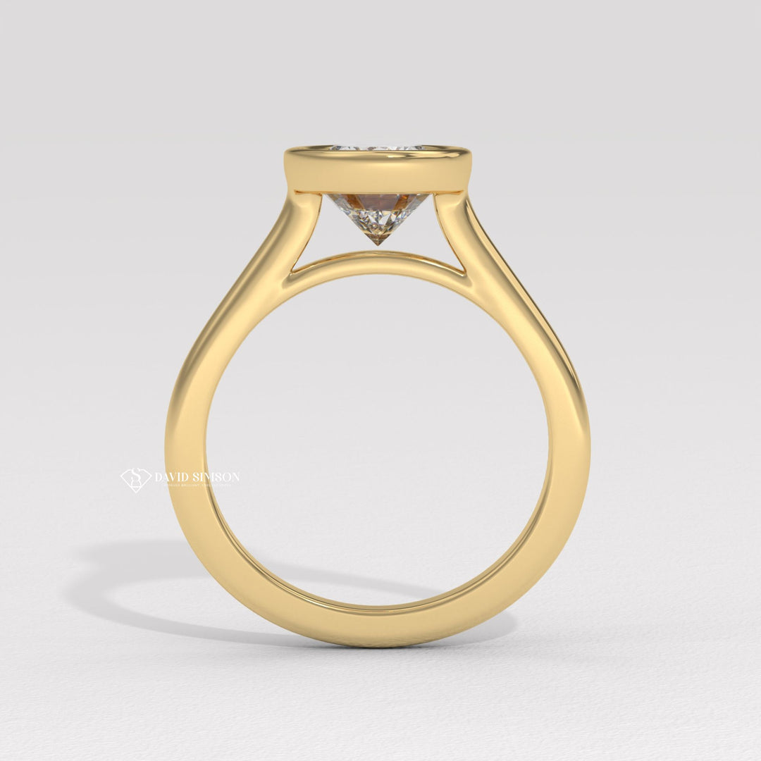 2.0CT-3.0CT Bezel Set Oval Moissanite Diamond Engagement Ring