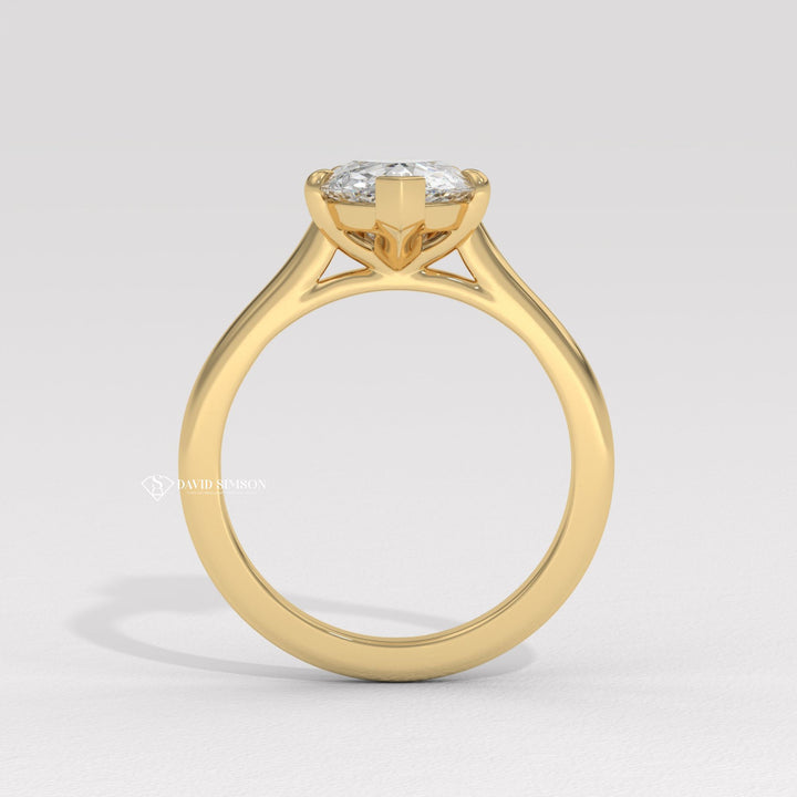 2.50CT-3.50CT Pear Moissanite Solitaire Diamond Engagement Ring for Women