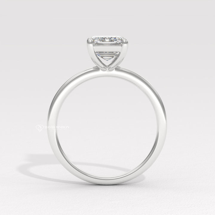 1.50CT-2.50CT Emerald Solitaire Moissanite Diamond Engagement Ring