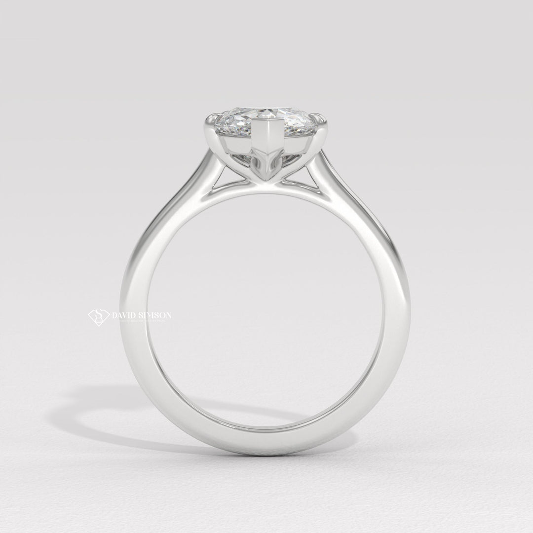 2.50CT-3.50CT Pear Moissanite Solitaire Diamond Engagement Ring for Women
