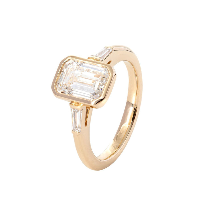 1.50ct-2.50ct Emerald  Cut Diamond Bezel Solitaire Three Stone Engagement Ring