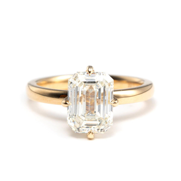 2.0ct-3.0ct Emerald Cut Moissanite Diamond Tulip Setting Solitaire Engagement Ring