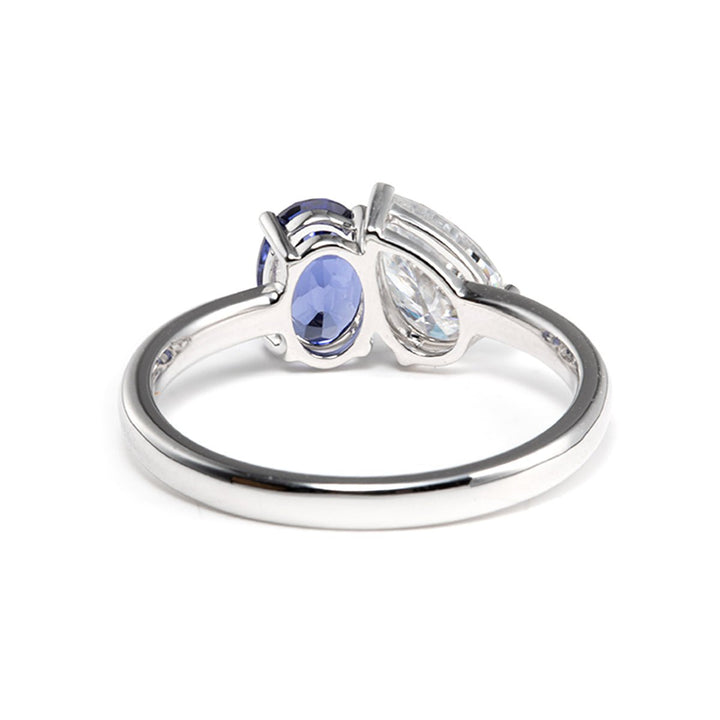 1.0ct-2.0ct Toi et Moi Oval and Pear Moissanite Diamond Engagement Ring