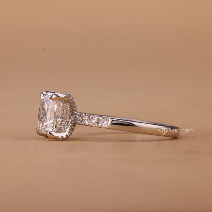 14k gold princess ring
18k white gold ring
Yellow gold pave ring