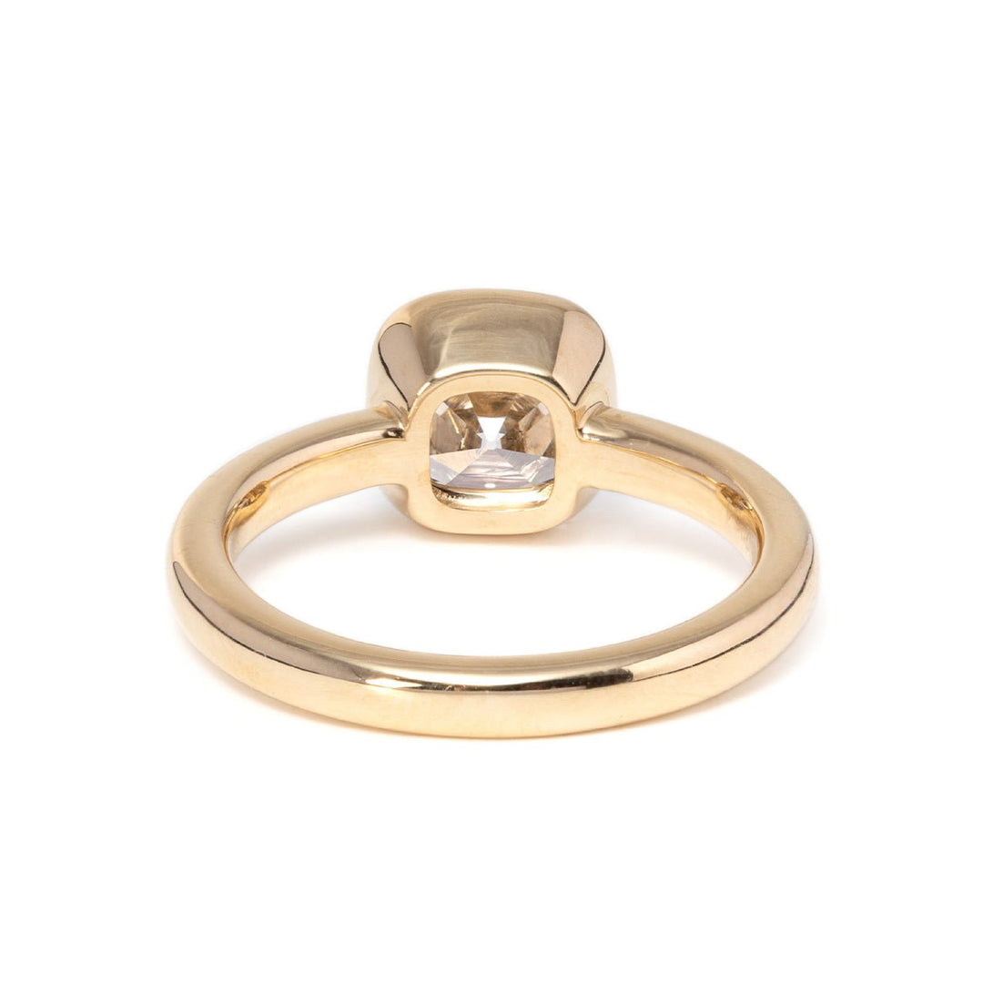 1.50ct-2.50ct Cushion Cut Diamond Bezel Solitaire Unique Engagement Ring