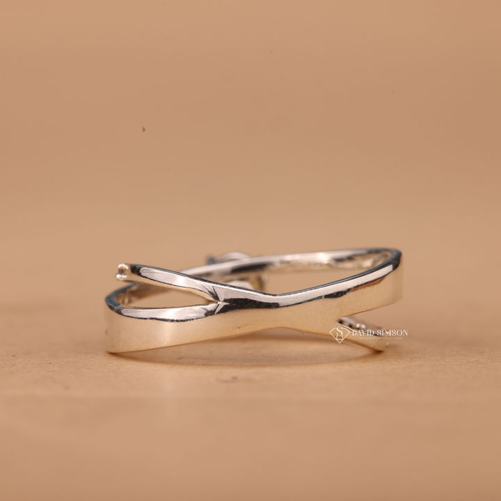 18k Yellow Gold Ring, Statement Engagement Ring, Pave Split Shank, Canary Yellow Jewelry, Alternative Engagement Ring, Round Solitaire Split Shank, Luxury Bridal Ring, Conflict Free Diamond,