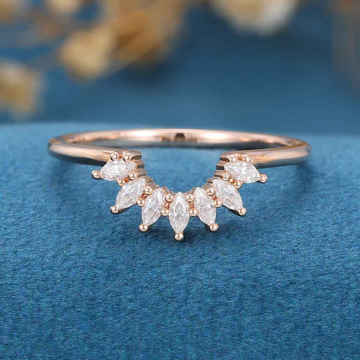 2-0-ct-marquise-shaped-moissanite-curved-wedding-band