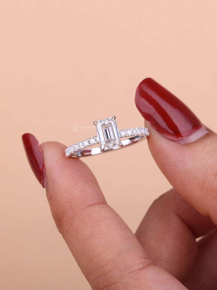 1.0CT-2.0CT Emerald Cut Moissanite Diamond Pave Engagement Ring