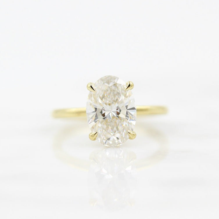 2.40CT Oval Cut Solitaire Moissanite Diamond Engagement Ring