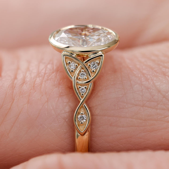 2.5 Carat Moissanite, Celtic Jewelry, Bezel Set Ring, Oval Cut Ring, Lab Grown Moissanite, Infinity Knot, Irish Wedding Ring,