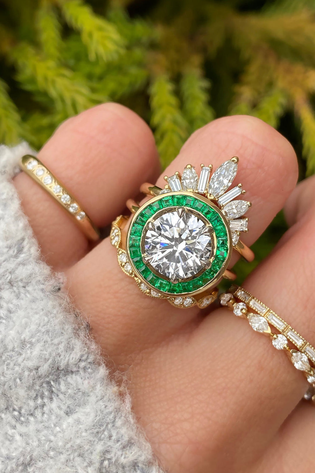 4.0CT Round Diamond with Emerald Halo Diamond Olivia Wilde Engagement Ring