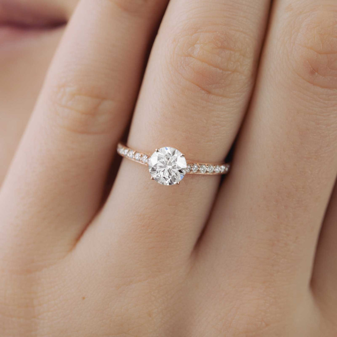 round-shaped-moissanite-pave-setting-engagement-ring