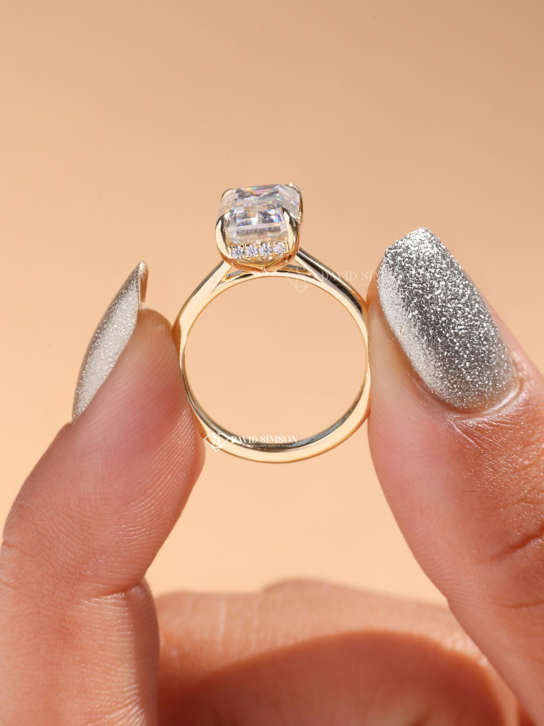 2.0CT-3.0CT Emerald Cut Moissanite Hidden Halo Diamond Engagement Ring