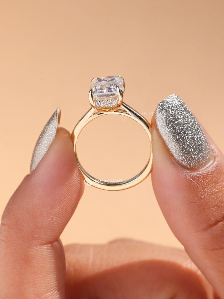 2.0CT-3.0CT Emerald Cut Moissanite Hidden Halo Diamond Engagement Ring