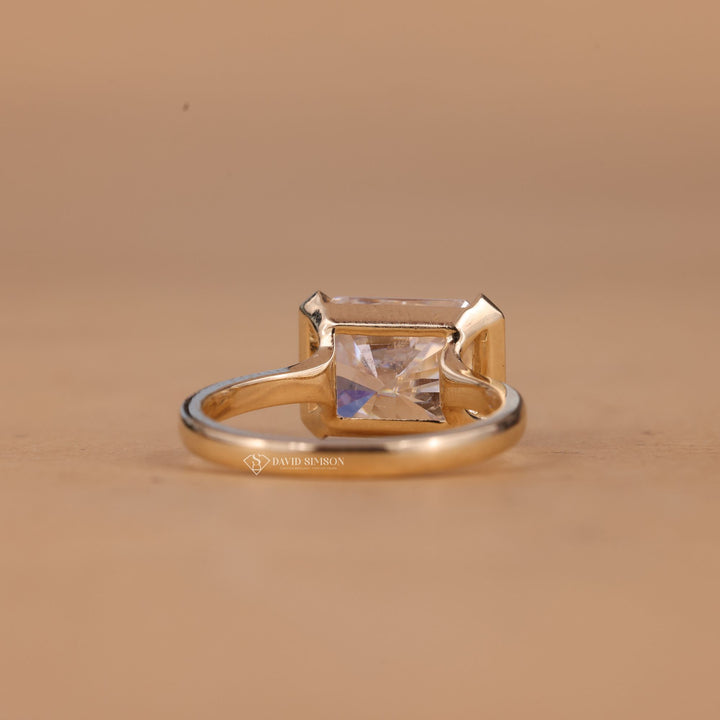 Radiant Diamond Alternative
14K Gold Radiant Ring
18K Gold Bezel Ring
Platinum Radiant Bezel
D Color Radiant Cut
VVS1 Radiant Moissanite
Crushed Ice Radiant
Modern Half Bezel Ring
Minimalist Radiant Ring
