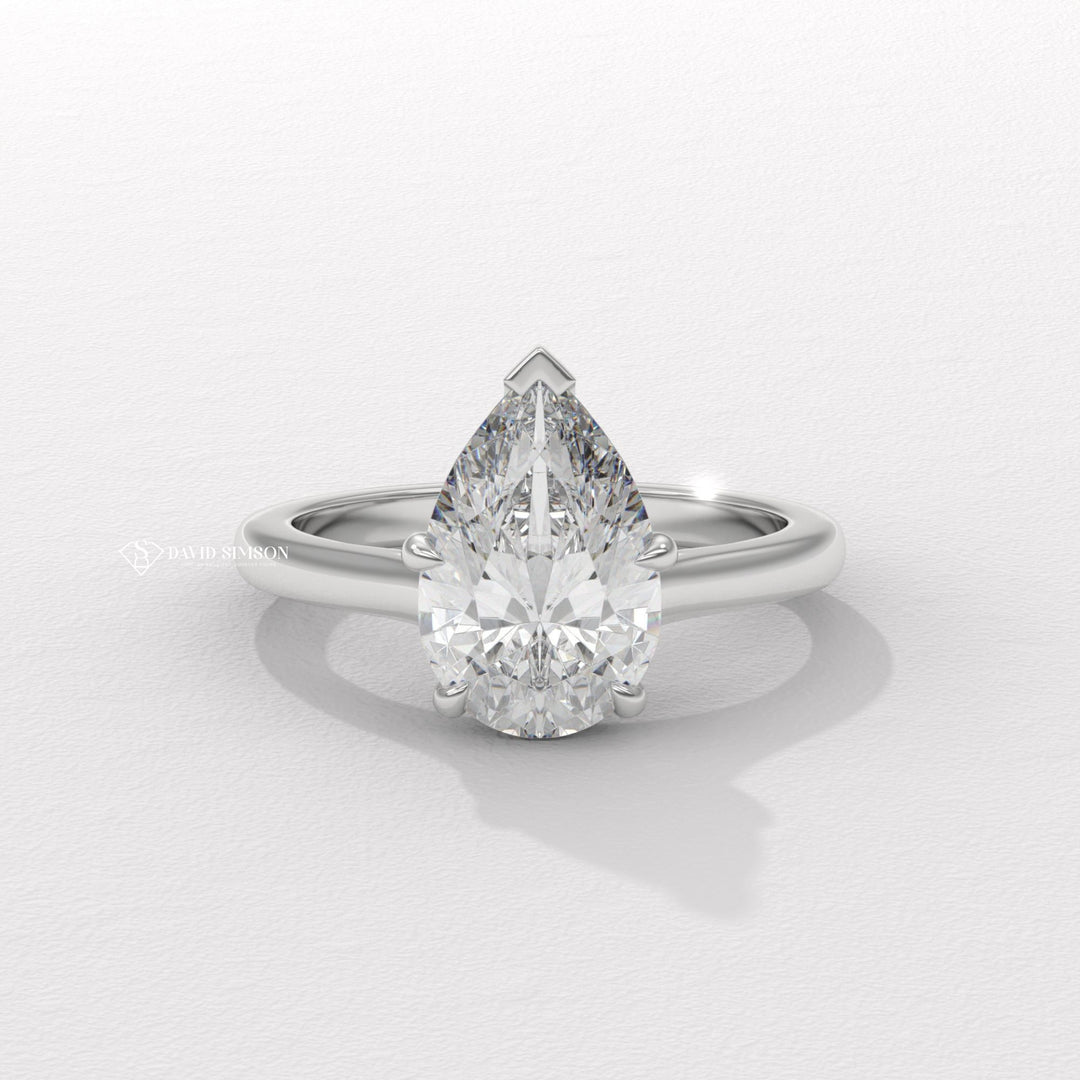2.50CT-3.50CT Pear Moissanite Solitaire Diamond Engagement Ring for Women