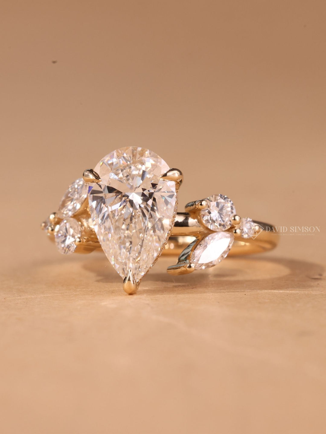 2.50CT-3.50CT Pear Cut Moissanite Diamond Nature Inspired Engagement Ring
