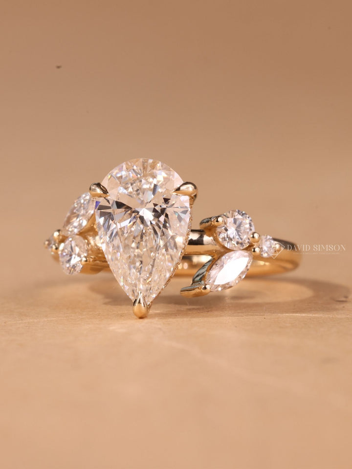 2.50CT-3.50CT Pear Cut Moissanite Diamond Nature Inspired Engagement Ring