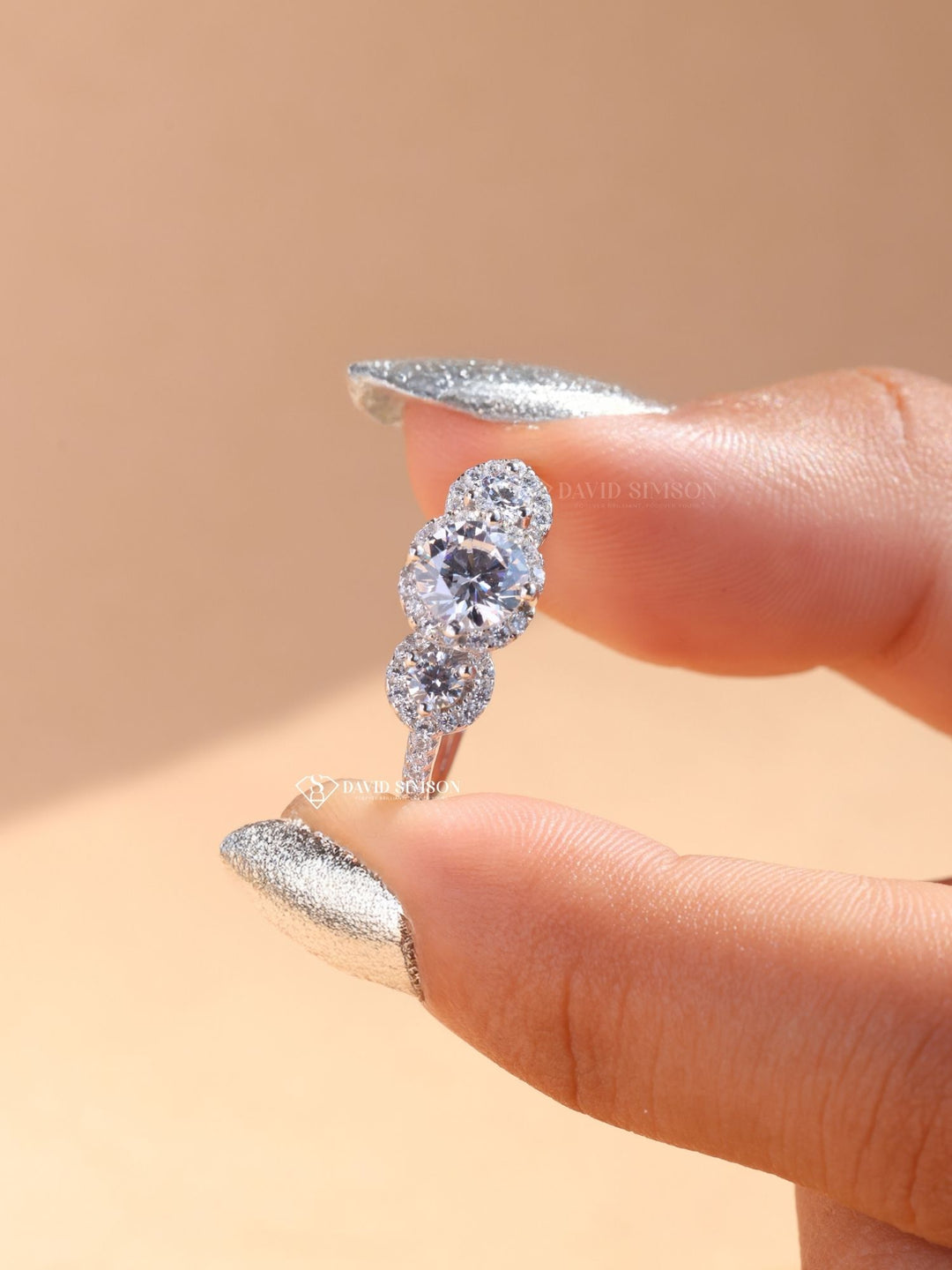 1.0CT-2.0CT Round Cut Moissanite Halo Diamond Three Stone Engagement Ring