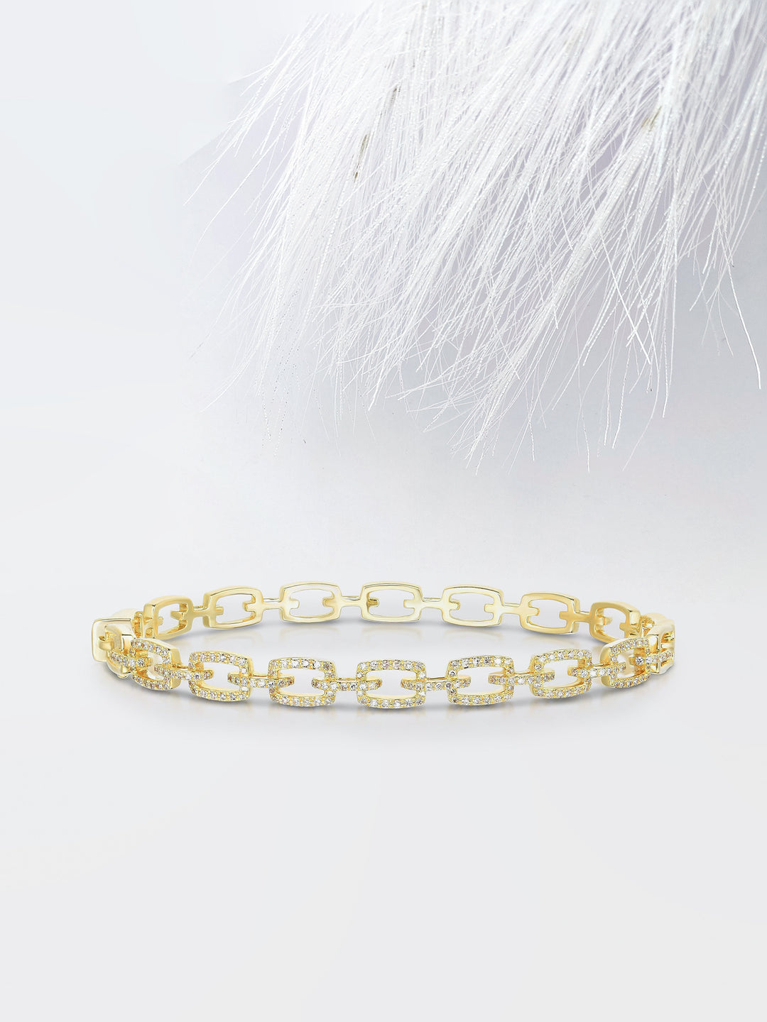 Chain Links Moissanite Diamond Bracelet in 14K Yellow Gold