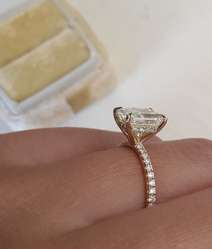 2ct Radiant G-VS2 Lag Grown Diamond Pave Engagement Ring