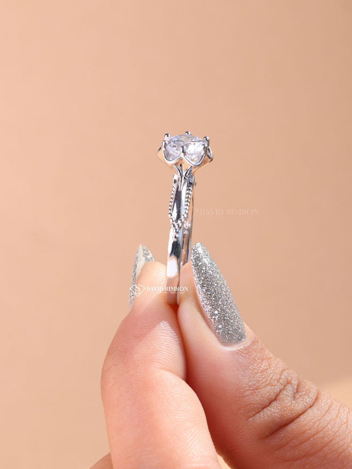 1.50CT-2.50CT Round Cut Moissanite Diamond Vintage Solitaire Engagement Ring