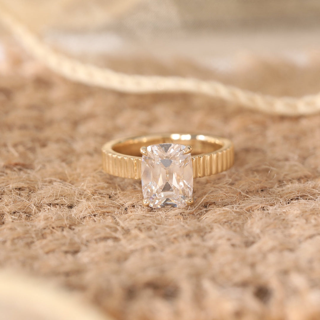 Old Mine Cut Solitaire
Wide Pave Band Ring
Vintage Style Engagement
3.5 Carat Moissanite
Sustainable Luxury Jewelry
