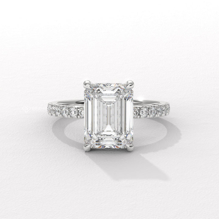 3.0CT-4.0CT Emerald Moissanite Diamond Hidden Halo Engagement Ring