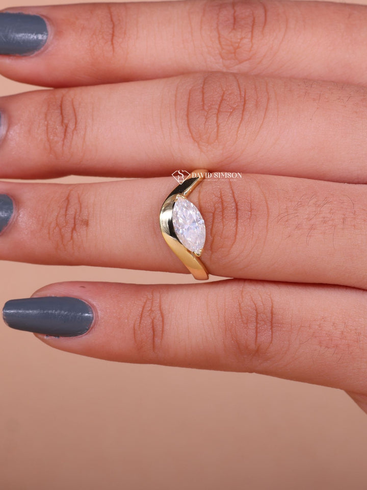 1.50CT-3.50CT Marquise Cut Moissanite East West Wave set Engagement Ring