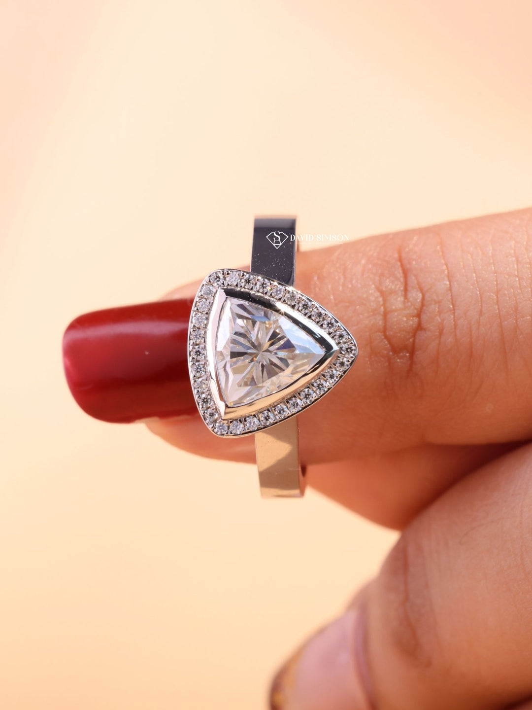 1.0CT-2.0CT Trillian Cut Moissanite Diamond Bezel Set Halo Engagement Ring