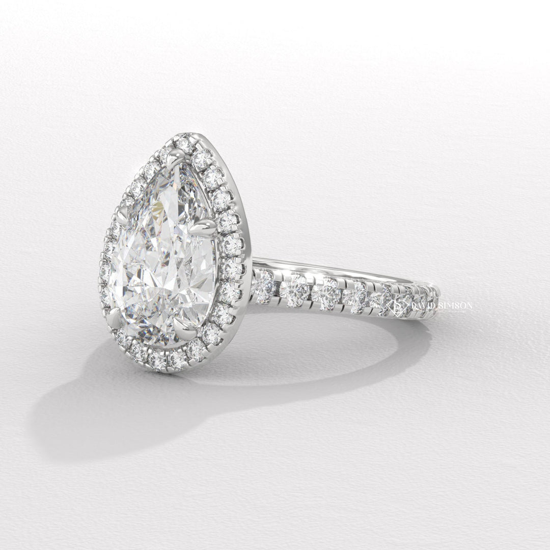 1.0CT-2.0CT Pear Moissanite Halo Diamond Engagement Ring