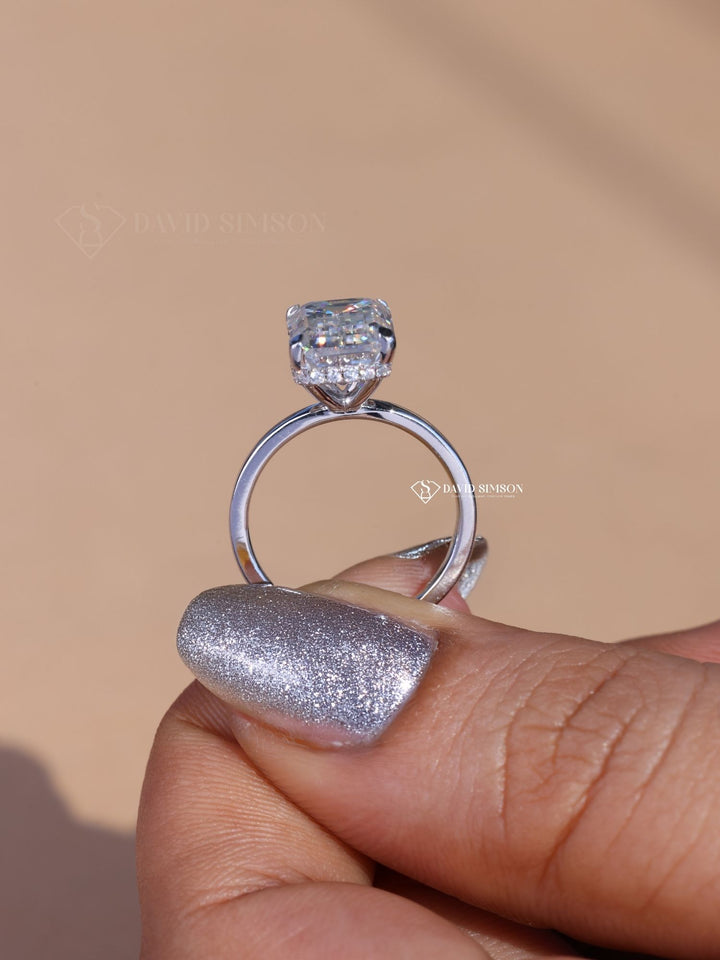 2.0CT-3.0CT Emerald Cut Moissanite Hidden Halo Diamond Engagement Ring