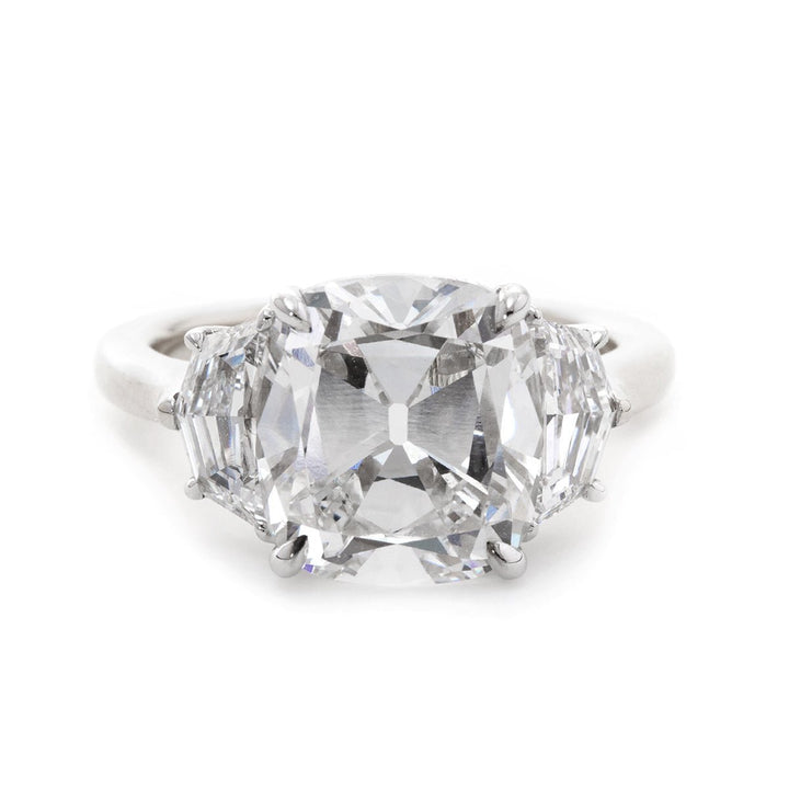 Antique Style Elongated Cushion RingLarge Old Mine Cut Engagement Ring5ct Lab Grown Old Mine CushionElongated Cushion Diamond with Side Stones5.5 Carat Cushion Cut Diamond RingVintage Style Elongated Cushion Engagement Ring