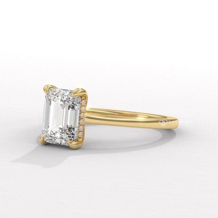 2.0CT-3.0CT Emerald Moissanite Diamond Hidden Halo Engagement Ring