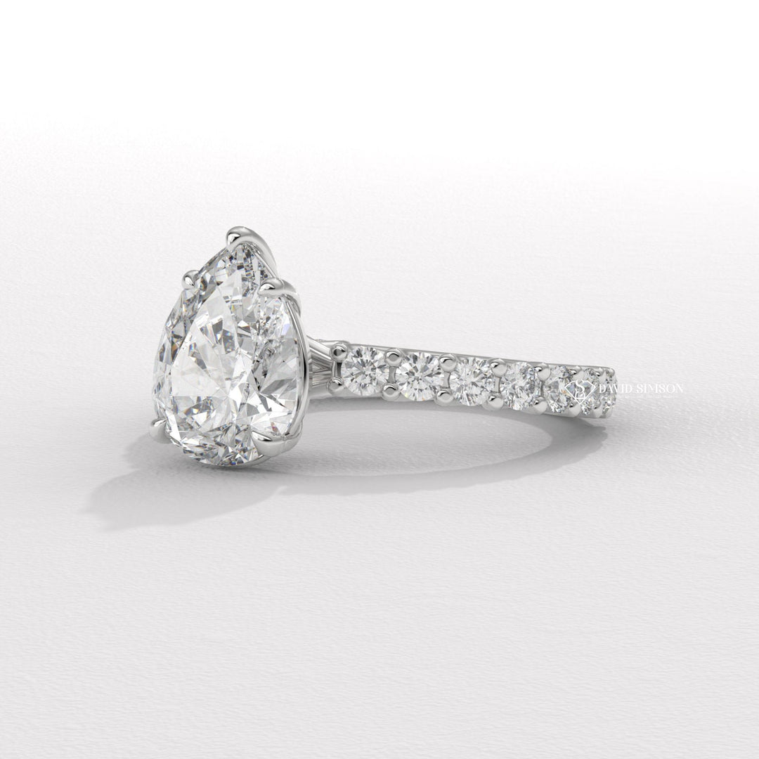 2.0CT-3.0CT Pear Moissanite Diamond Pave Engagement Ring