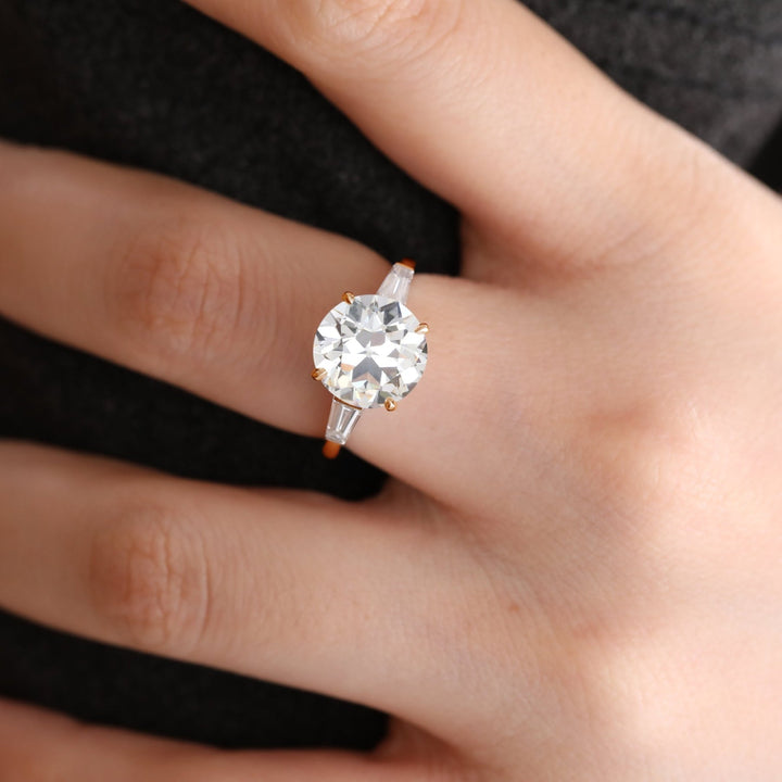 Old European Cut Aesthetic17. 5 Carat Diamond Ring on Hand18. Chunky Facet Round Diamond Inspiration19. Vintage Inspired Three Stone Ring