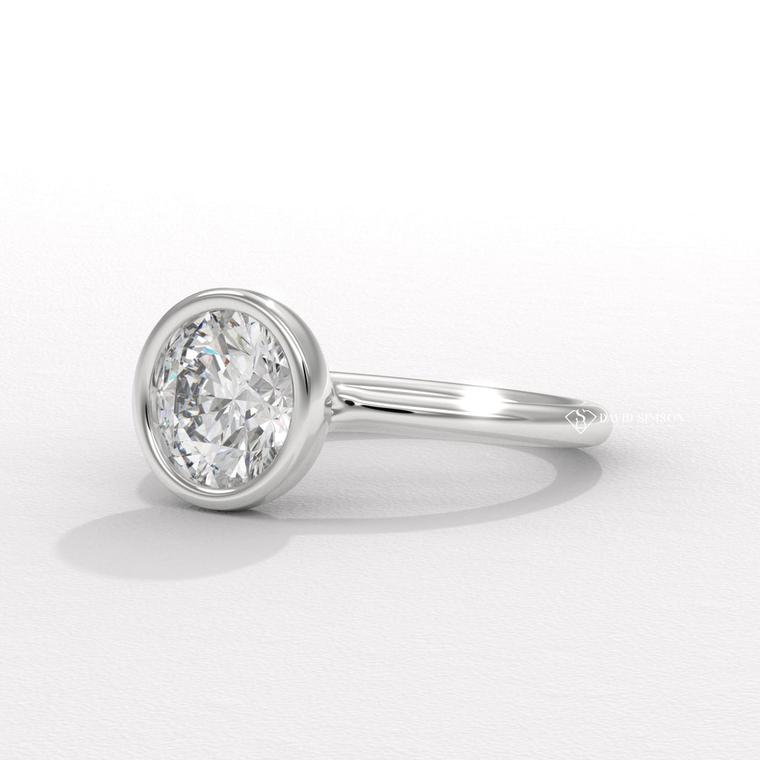 3.0CT-5.0CT Bezel Set Round Moissanite Diamond Engagement Ring