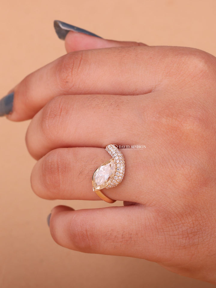 2.50CT-3.50CT Yellow Marquise Cut Moissanite Diamond Unique Engagement Ring