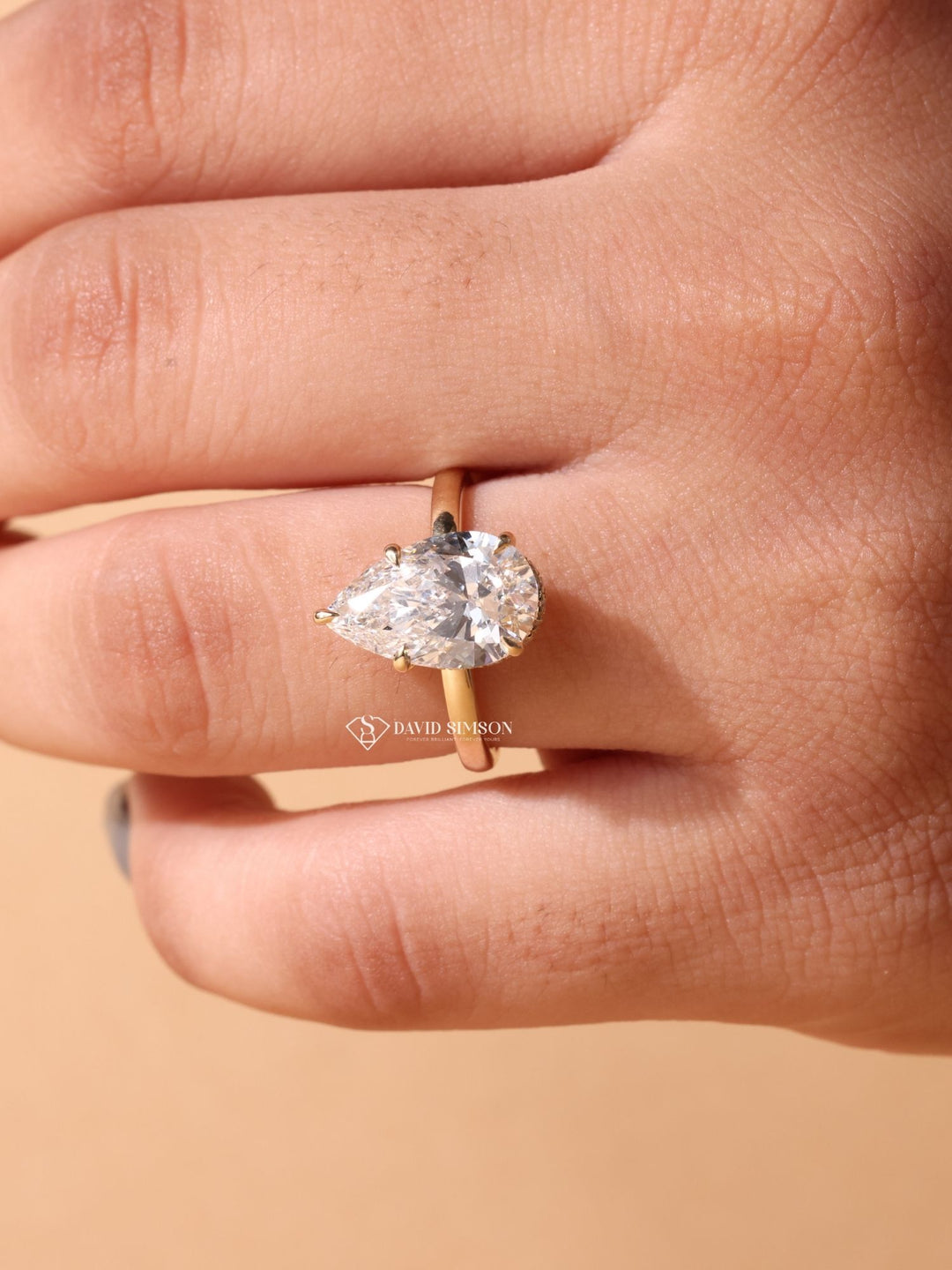 4.50CT-5.50CT Pear Cut Moissanite Hidden Halo Diamond Engagement Ring