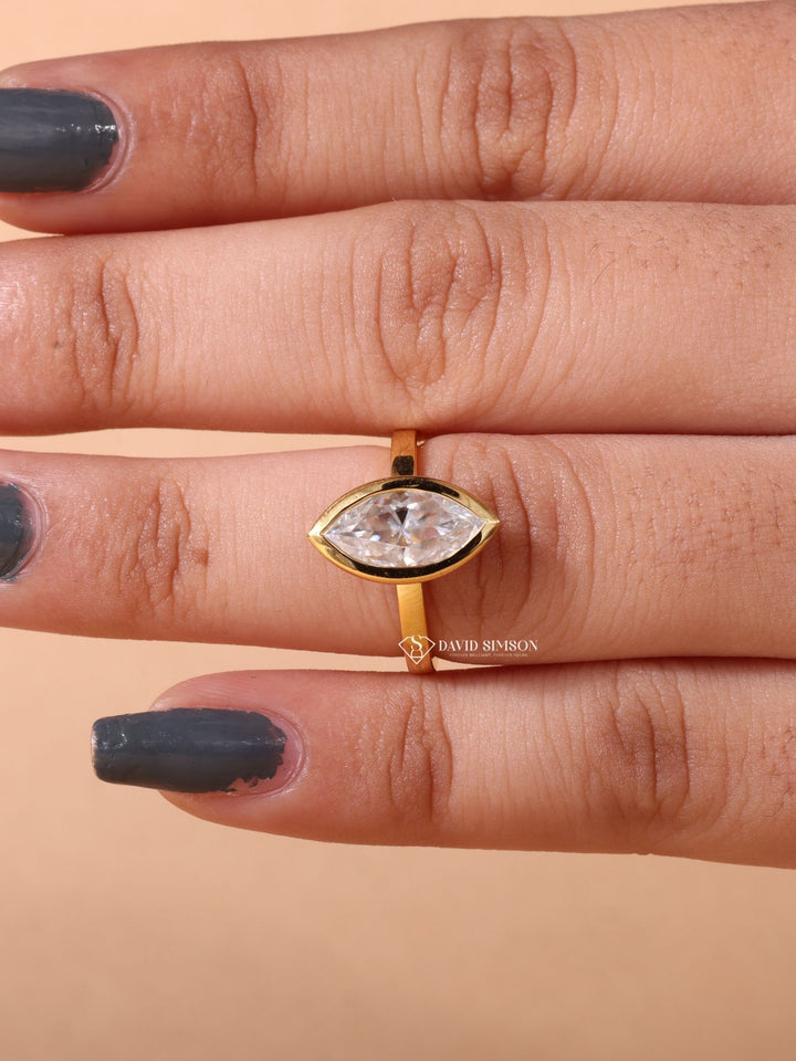 3.0CT-4.0CT Bezel Set Marquise Cut Moissanite Diamond Engagement Ring