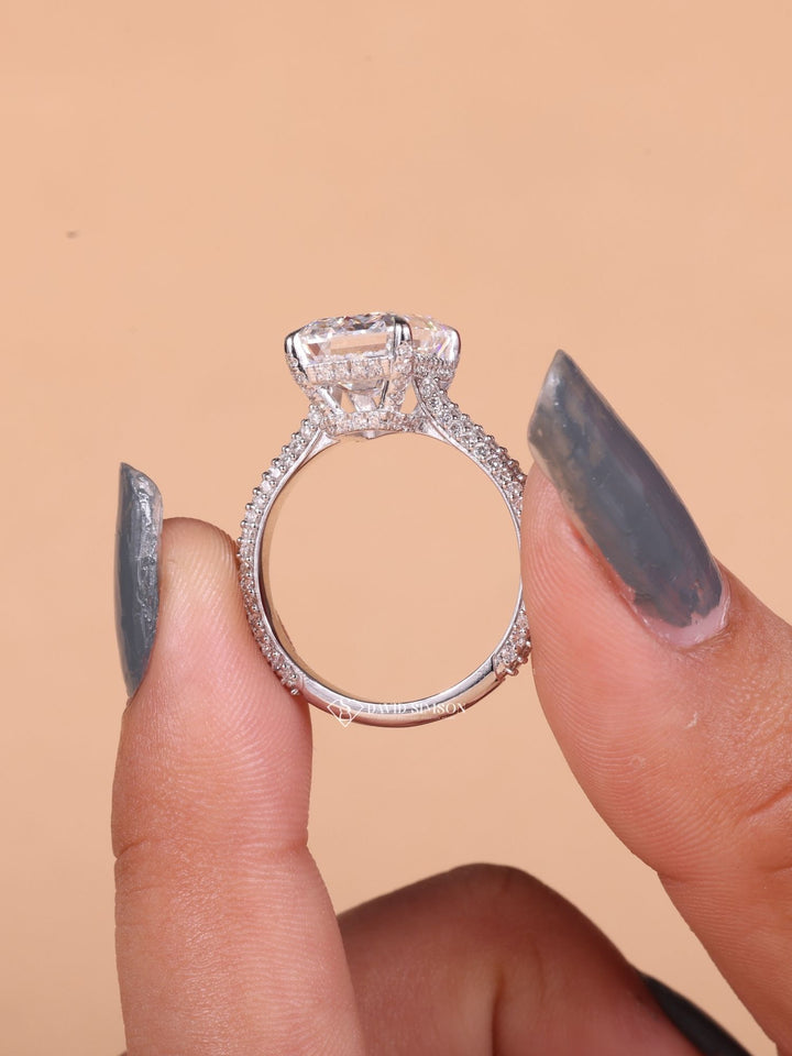 4.0CT-6.0CT Emerald Cut Moissanite Hidden Halo Diamond Pave Engagement Ring